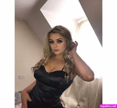 Jamie Hillyard OnlyFans Thumbnail #4GSr2WOdlw