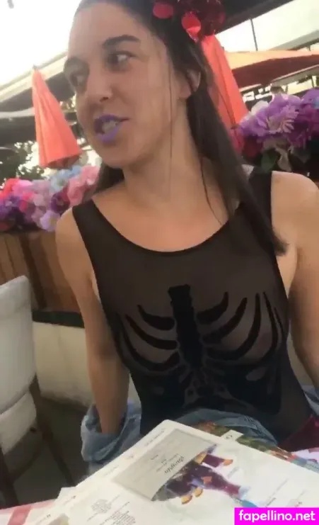 Jamie Loftus OnlyFans Thumbnail #UUOaksfAp0