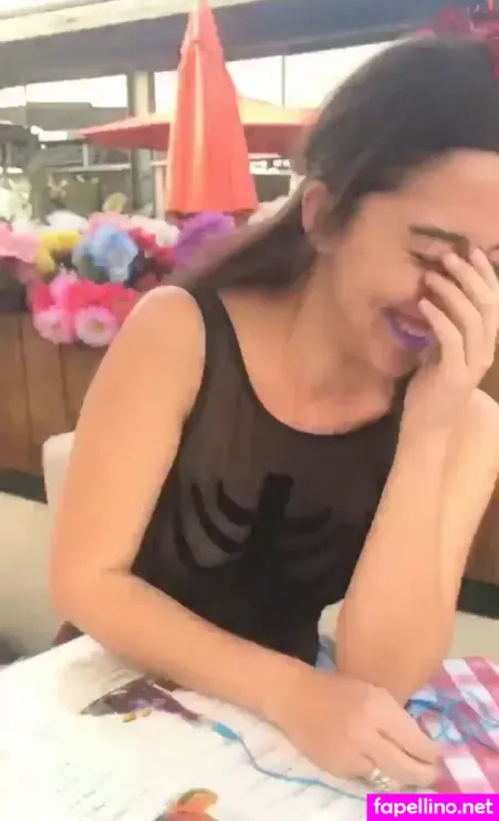 Jamie Loftus OnlyFans Thumbnail #iuiok52rIR