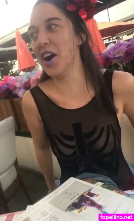 Jamie Loftus OnlyFans Thumbnail #vgQ1YiSmSV