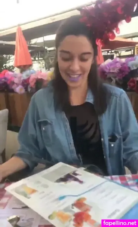 Jamie Loftus OnlyFans Thumbnail #weFJgQTNHq