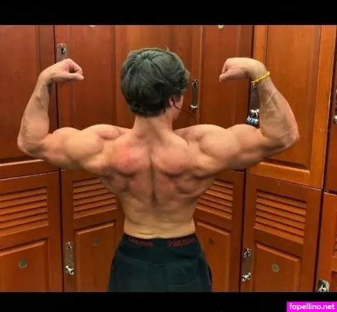 Jamietylerflex OnlyFans Thumbnail #iqZVRNXC4V