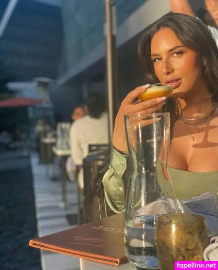 Jamilakream 1 OnlyFans Thumbnail #0kONedoTqP