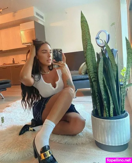 Jamilakream 1 OnlyFans Thumbnail #9MYFUQCnLd