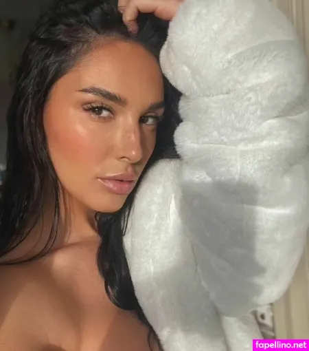 Jamilakream 1 OnlyFans Thumbnail #DzV87S3Odq
