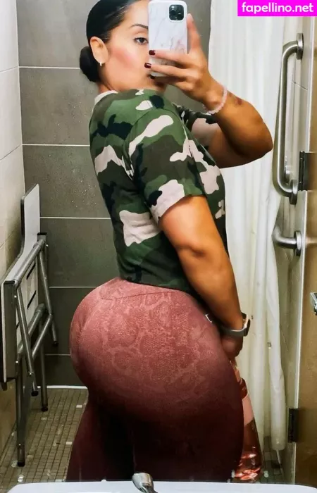 Jamiliasworld OnlyFans Thumbnail #63WuAn4ANI