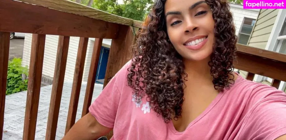 Jamiliasworld OnlyFans Thumbnail #6OePD4mhCU
