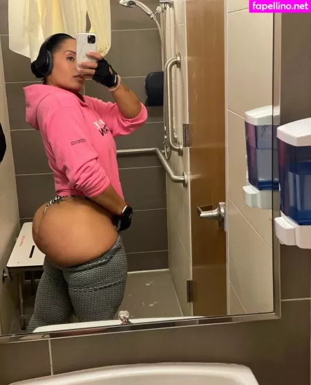 Jamiliasworld OnlyFans Thumbnail #kkCyfcZQ5g