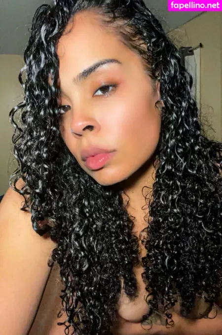 Jamiliasworld OnlyFans Thumbnail #mCOaBju6HA