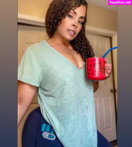 Jamiliasworld OnlyFans Thumbnail #mOx50kVtla