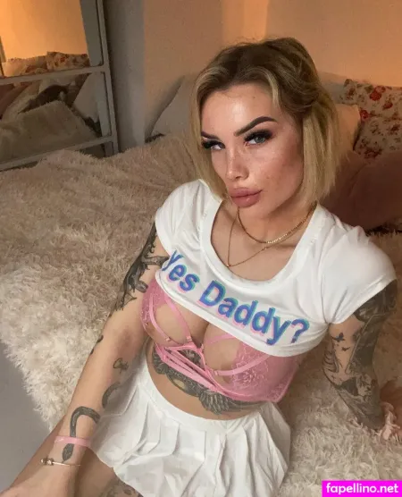 Jana Next Door OnlyFans Thumbnail #oGyB8MYuuf