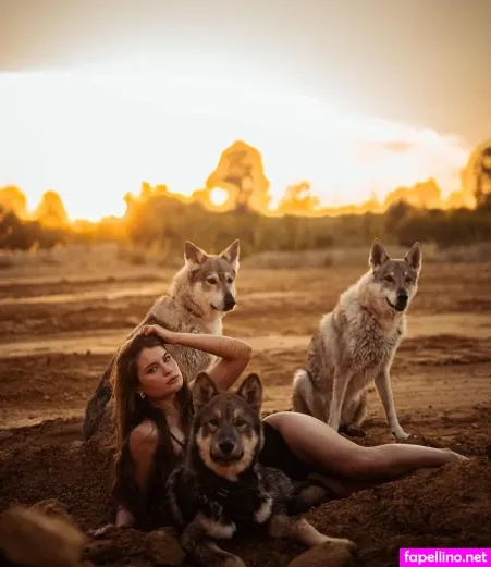 Jana Wolf Jana Officialx OnlyFans Thumbnail #qHgUXos8t0