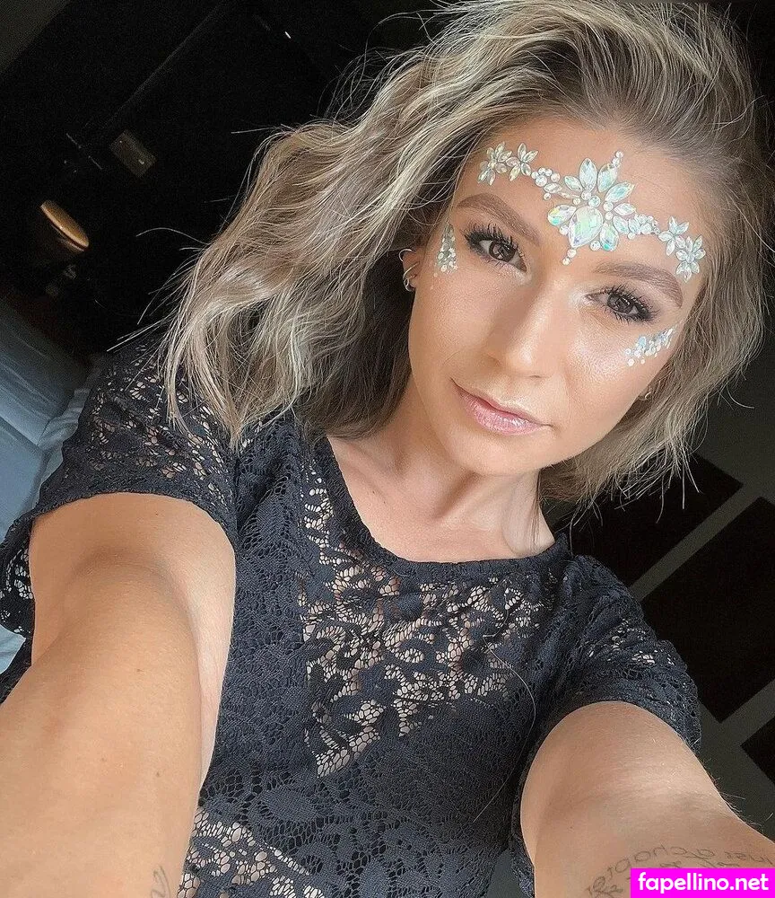 janawosnitza Nude Leaked OnlyFans Photo #3jvR23LFxK