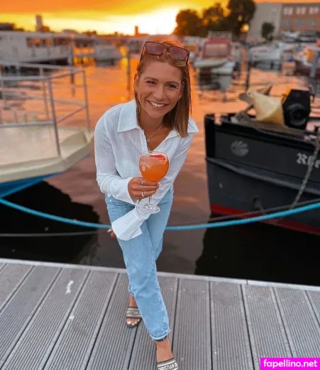 Jana Wosnitza OnlyFans Thumbnail #CXiHux0X5v