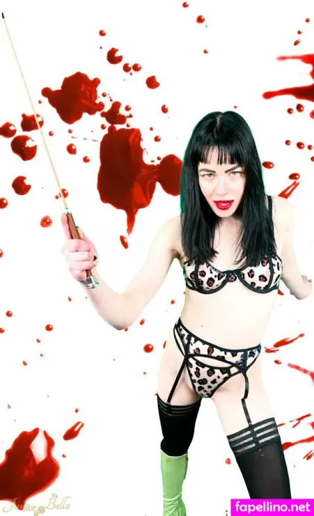 Janabella OnlyFans Thumbnail #Yh8F7TM8nA