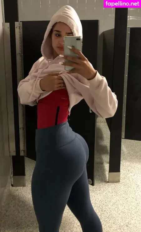 Janae Girard OnlyFans Thumbnail #FAJOheSA1Q