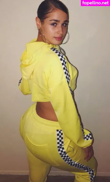 Janae Girard OnlyFans Thumbnail #PWxqAEMkMg