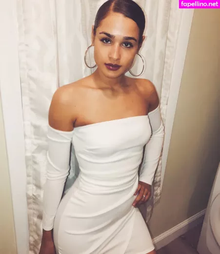 Janae Girard OnlyFans Thumbnail #YgOofXlAvD