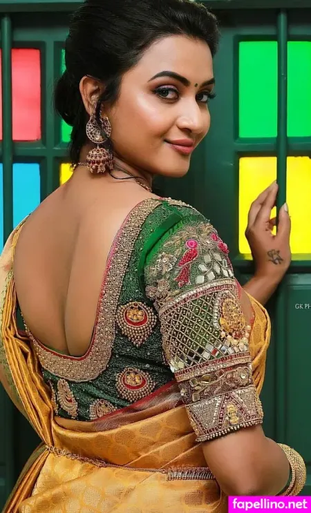 Janani Ashokkumar OnlyFans Thumbnail #33ODwXZRk5