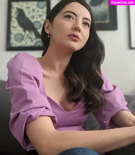 Jane Douglas OnlyFans Thumbnail #4CeO6E6GeR