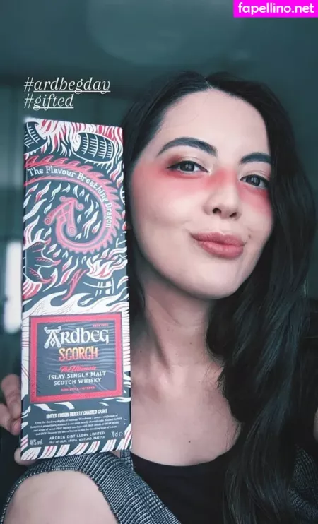 Jane Douglas OnlyFans Thumbnail #UgI9iw2PqA