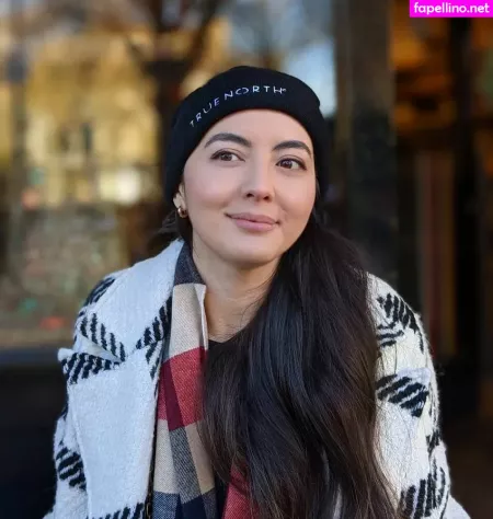 Jane Douglas OnlyFans Thumbnail #d2yDAGmRP9