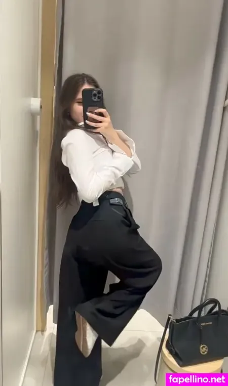 Jane Jabr OnlyFans Thumbnail #2ZAYdxHrmg