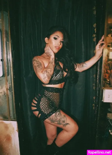 Jane Marie 1 OnlyFans Thumbnail #wAWhCqxrTF