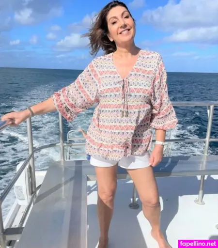 Jane Mcdonald OnlyFans Thumbnail #9YGLAxRTta