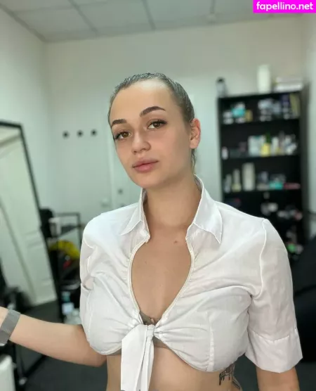 Jane Myller OnlyFans Thumbnail #Cx6QisZzM3