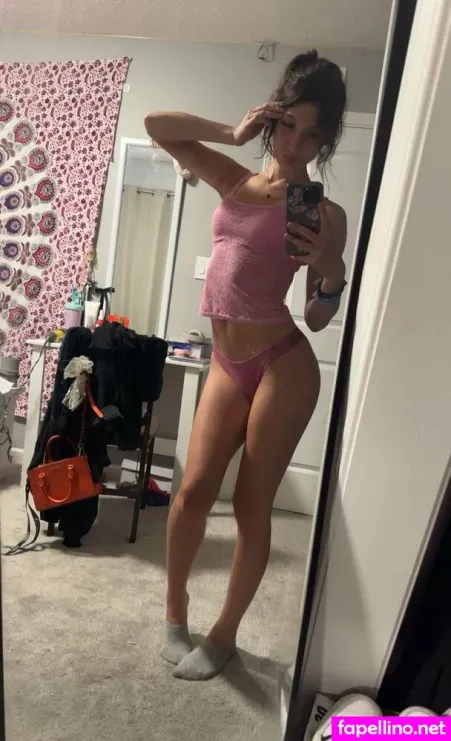 Jane Ossi OnlyFans Thumbnail #4eYxbaNEQN