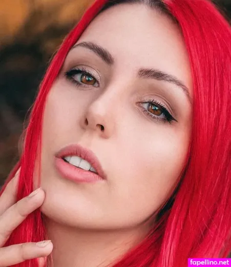 Jane Peaches Aka Feuerkopf OnlyFans Thumbnail #4MlHUGxlKi