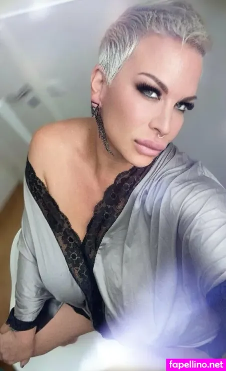 Janeblondofc OnlyFans Thumbnail #IB3ACFVBMf