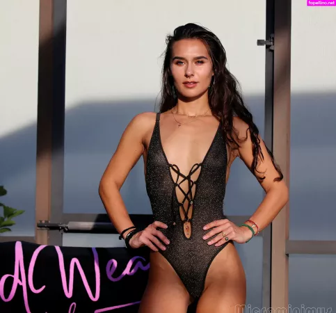 Janeece Sinclair OnlyFans Thumbnail #KmjzArbMbY