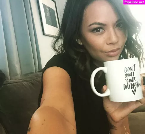 Janel Parrish OnlyFans Thumbnail #pjU5ADUtOY