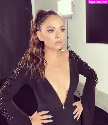 Janel Parrish OnlyFans Thumbnail #x8e6gdAOeJ