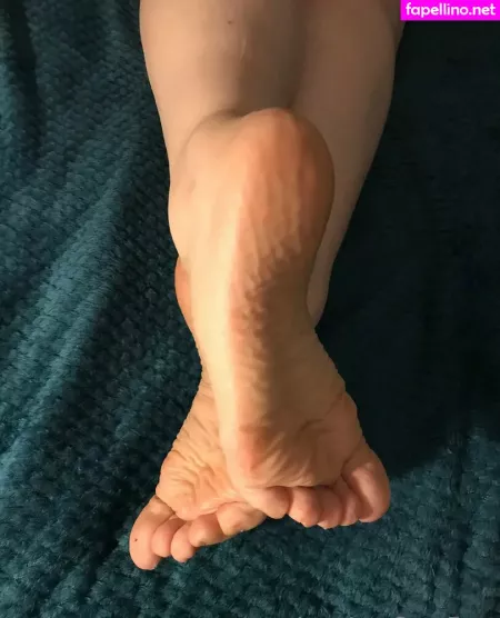 Janeleecutefeet OnlyFans Thumbnail #zbW7cuSKZw