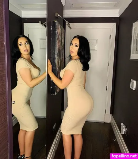 Janelle 1 OnlyFans Thumbnail #zbs6yV3IJT