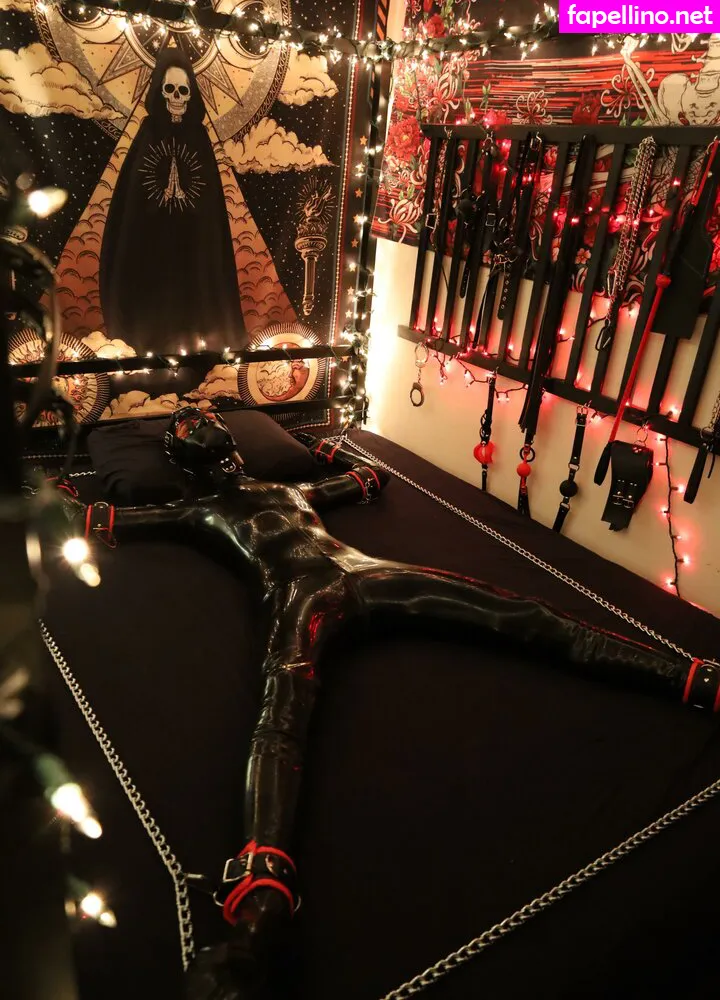 basic.redandblack, janerose666 Nude Leaked OnlyFans Photo #4RZtIizwsX