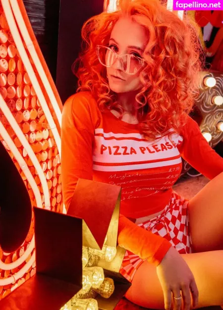 Janet Devlin OnlyFans Thumbnail #8rlle0hoY1