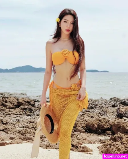 Janet Kanokwan Saesim OnlyFans Thumbnail #f2m6NLIEYz