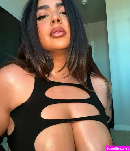 Janet Urquidi OnlyFans Thumbnail #WW2Mvf6uKB