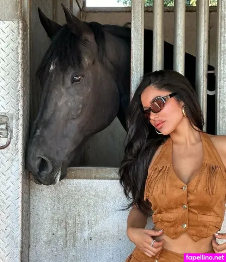 Janetguzman 4 OnlyFans Thumbnail #mF735cnQUw
