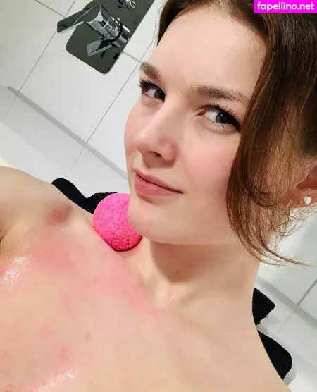 Janeyslifepeek OnlyFans Thumbnail #GEYm9AHlQh