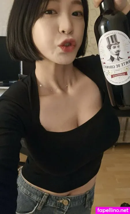 Jang Seul Gi Main Profile Photo