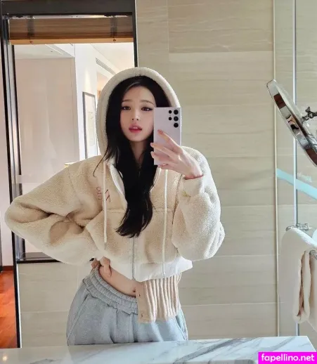 Jang Won Young OnlyFans Thumbnail #aowDfXtuhi