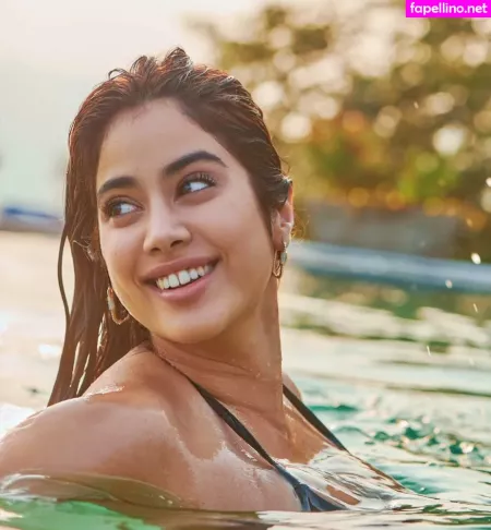 Janhvi Kapoor OnlyFans Thumbnail #ClGM8OT6AC