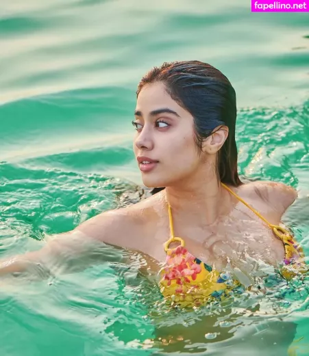 Janhvi Kapoor OnlyFans Thumbnail #nCUkvHEYhL