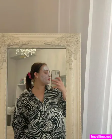 Janie Butterfly OnlyFans Thumbnail #HaqpMY5LkE