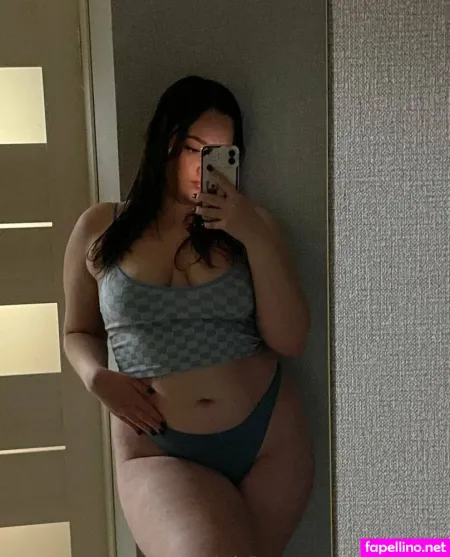 Janie Butterfly OnlyFans Thumbnail #Wmi8WX7eCo